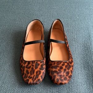 Madewell Greta leopard print calf hair flats 8
